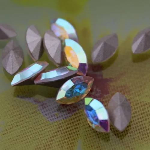 10 navettes swarovski 8x4 mm crystal ab foiled (art. 4200)