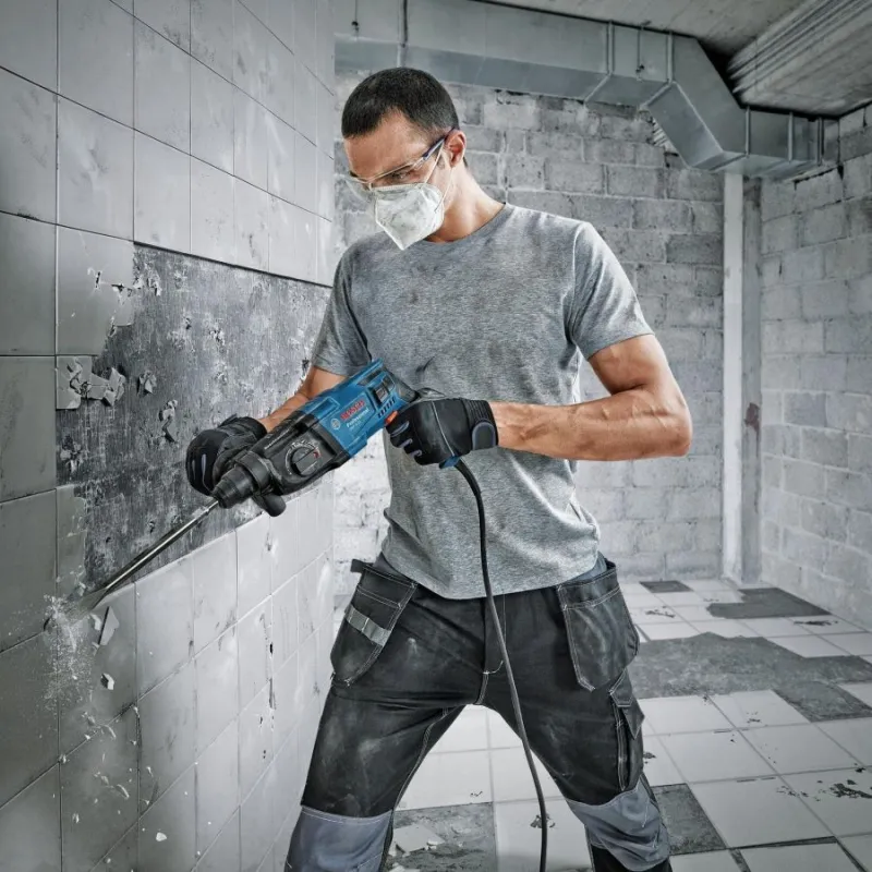 Marteau perforateur 720W 2 Joules SDS + Tige de profondeur Poignée supplémentaire + Mallette BOSCH Professional GBH 2