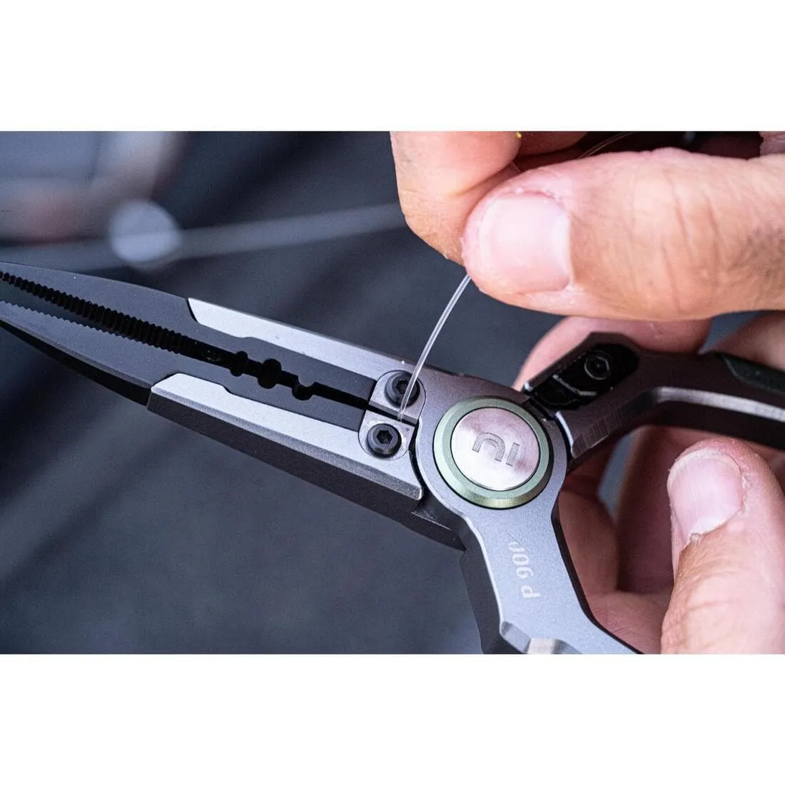 PINCE DE PCHE LIGHT P-900