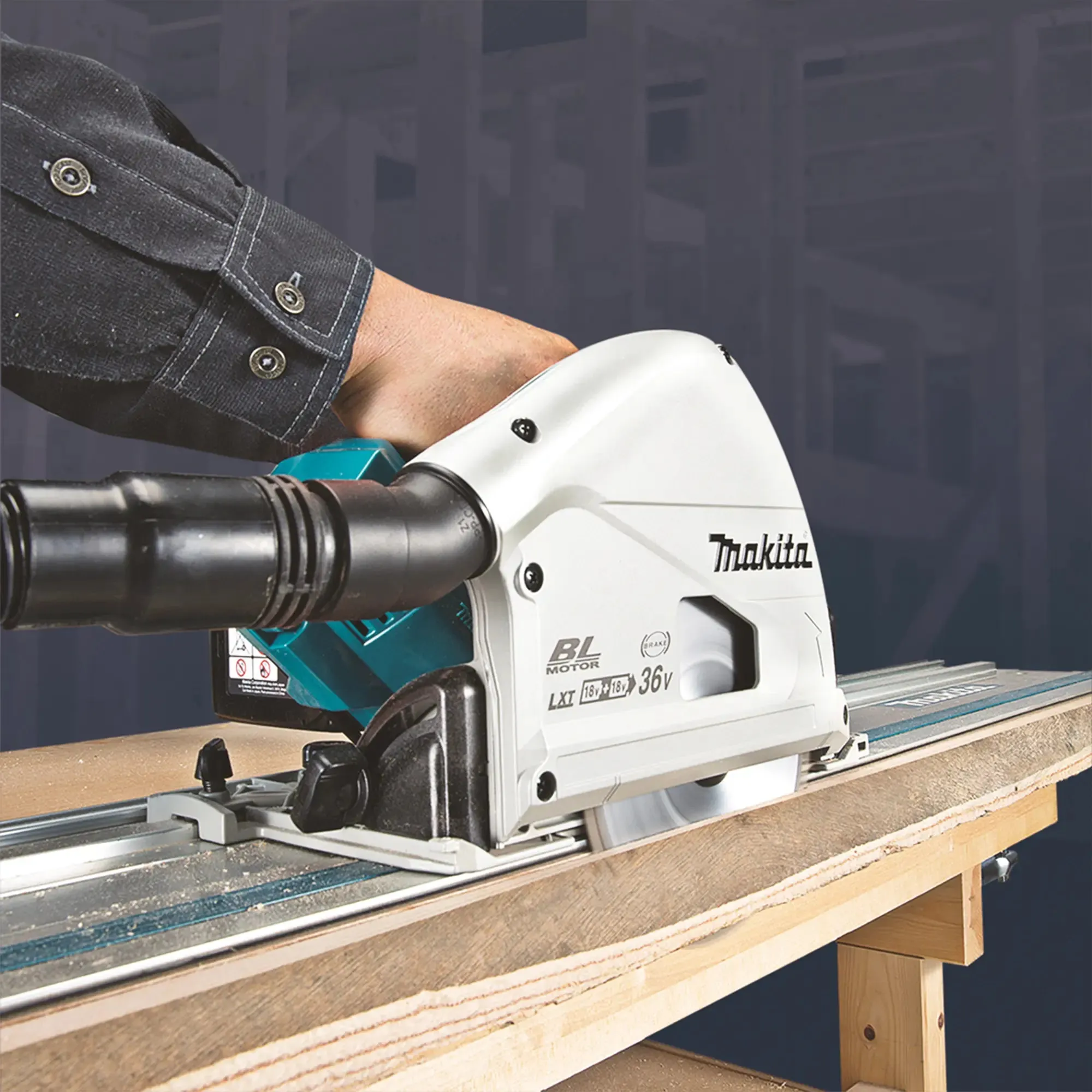 Scie circulaire Makita DSP600ZJ 18Vx2