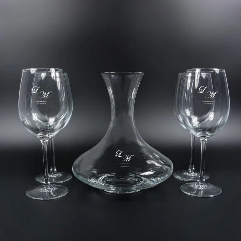 Set carafe et verres avec monogramme gravé